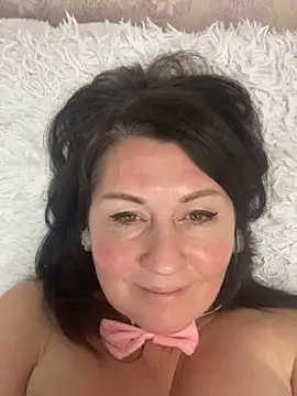 me for you - video by XLindaMilfX cam model