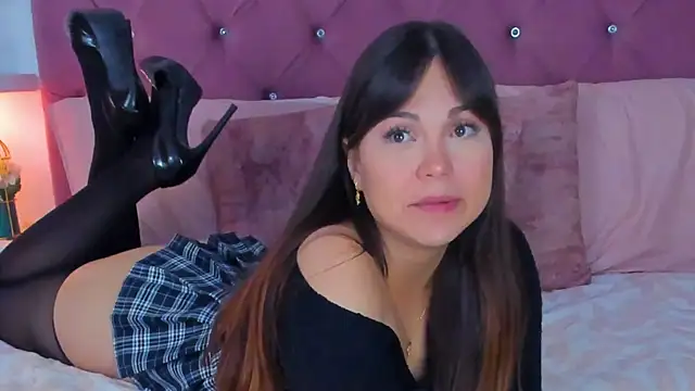 😜🤭 - video di JanneCarter modella di cam