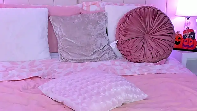 Sweet pussy🍭 - video di JanneCarter modella di cam