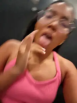 PUSSY PLAY GYM OMG BIG BOOTY - video by SheenaBrooke cam model