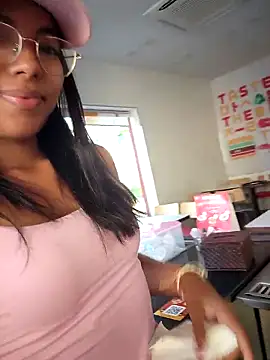 Stranger watching ride dildo mcdonalds– SheenaBrooke kameramodell videója