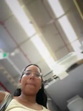 STORE BUTTPLUG ASS SPREAD AISLE