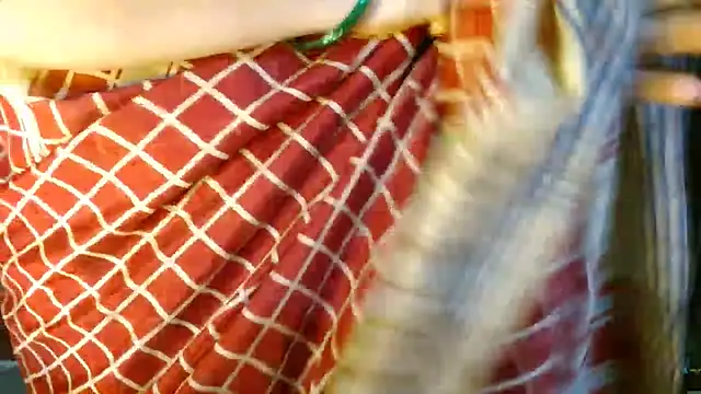 Red blouse - video by Wow_Lovely_ cam model