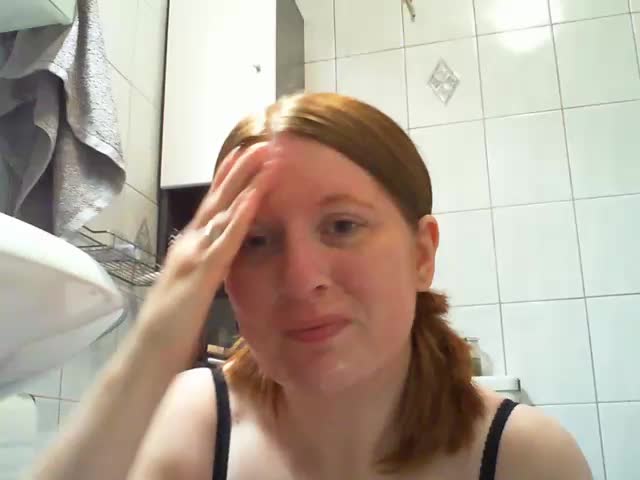 Private Show Arsch zeigen – video modela na kameri Exotic-Desire