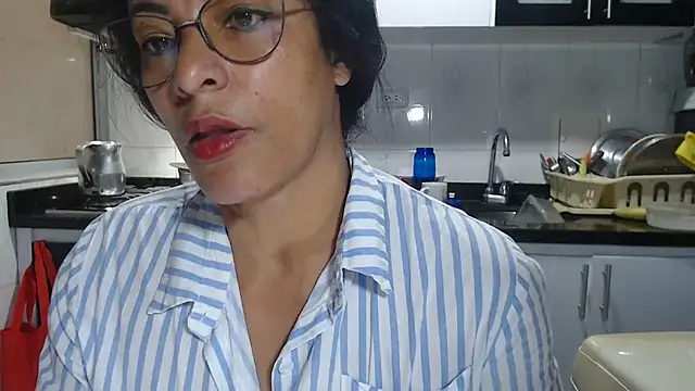 [15 Sep 09:42] Private Show - video oleh model kamera kateleyagrey