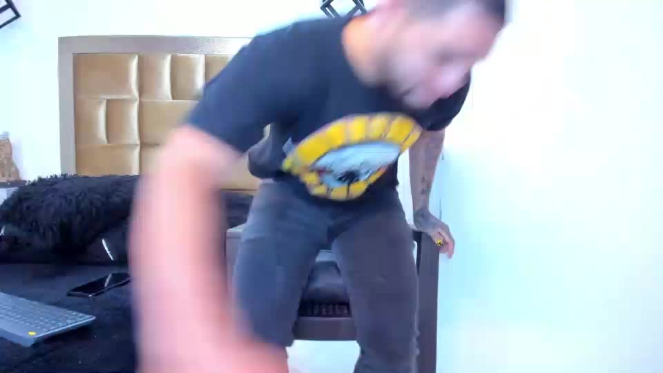 [15 May 10:36] Private Show - ক্যাম মডেল matteosantos-এর ভিডিও