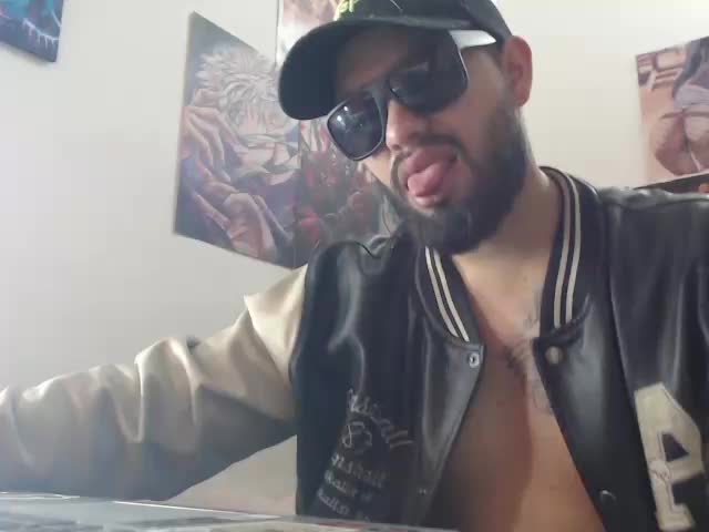 hard sex and leather pure domination－カメラキャストのmatteosantosの動画