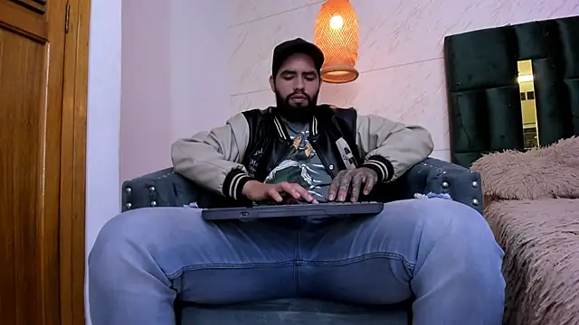 Do u like to make me hard - ক্যাম মডেল matteosantos-এর ভিডিও