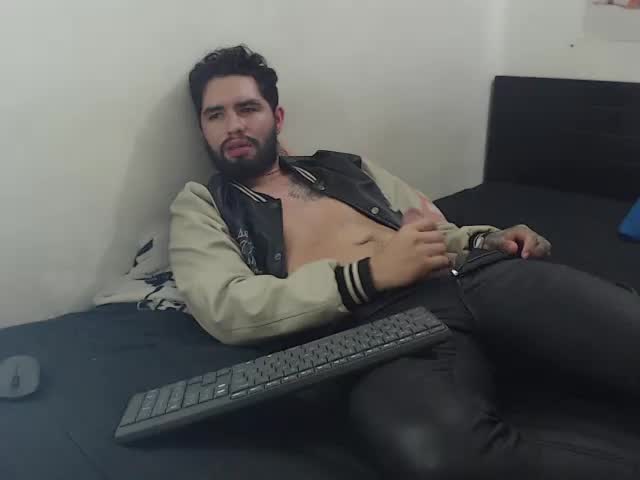 Sexy Denim show－カメラキャストのmatteosantosの動画