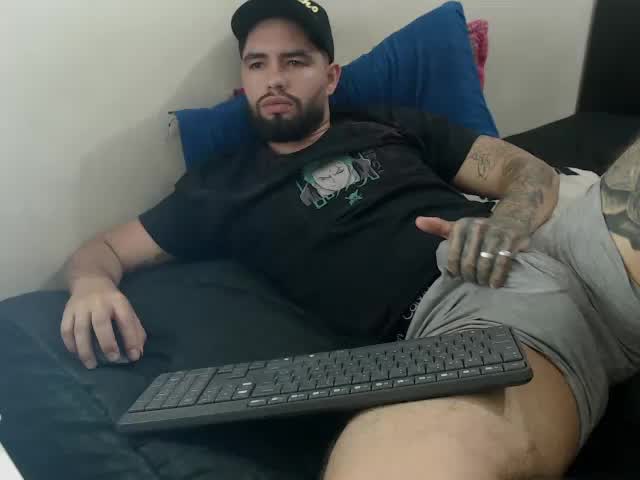 taste my cock－カメラキャストのmatteosantosの動画