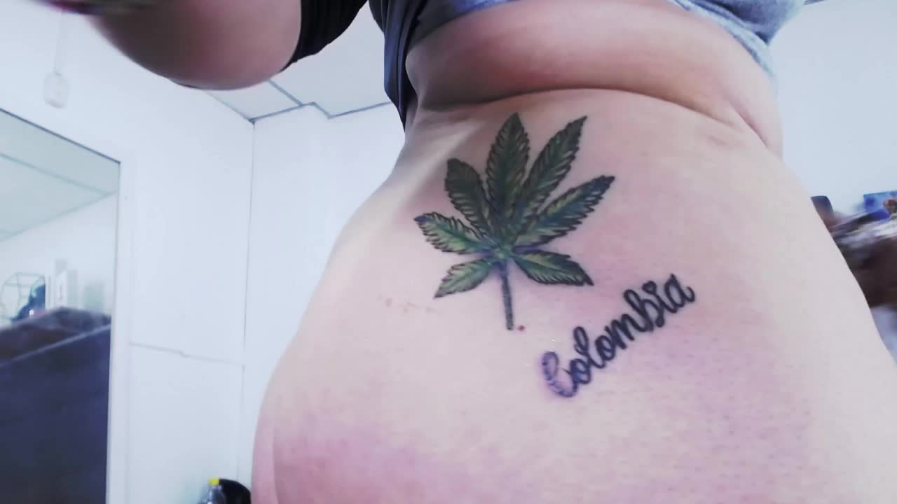 ANAL AND WILD DEEPTHROAT (MORDAZA DEEP) , STRECH ANO  OF MILF LATINA - Vídeo de MARILYNMADELENAKOVANOVA, modelo de vídeos