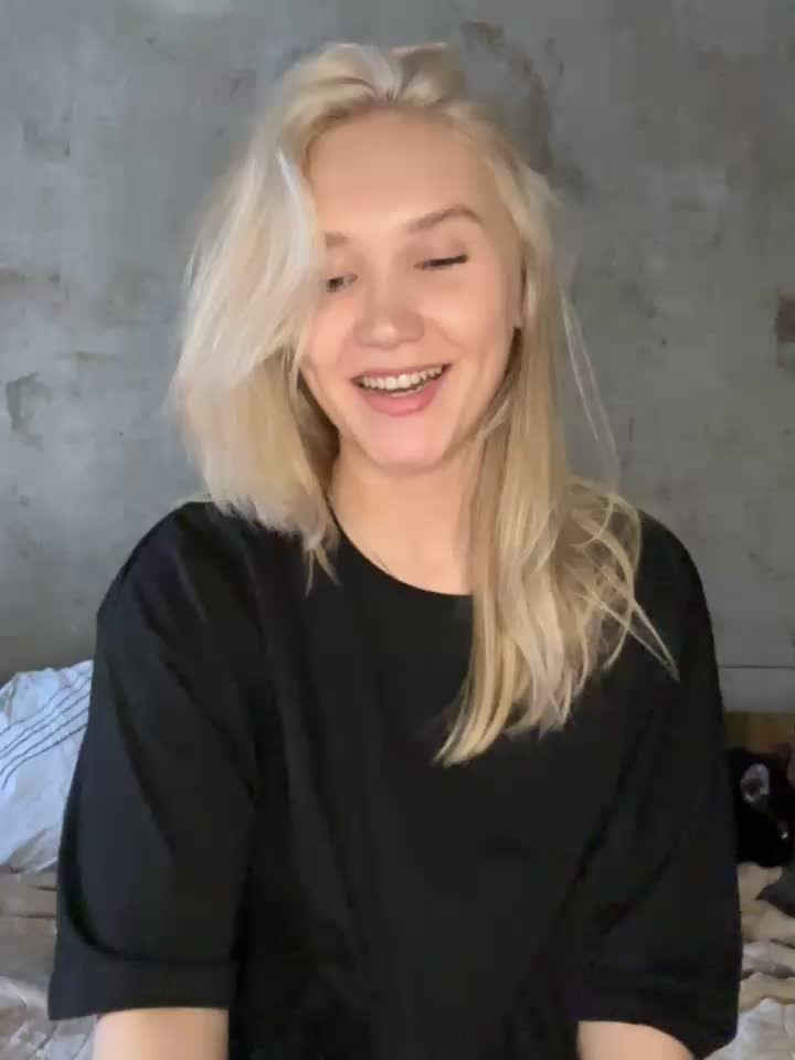 [1 Mar 12:25] Private Show – video af MariaTull cam-model