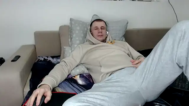 Private Show - video by maksshard cam model