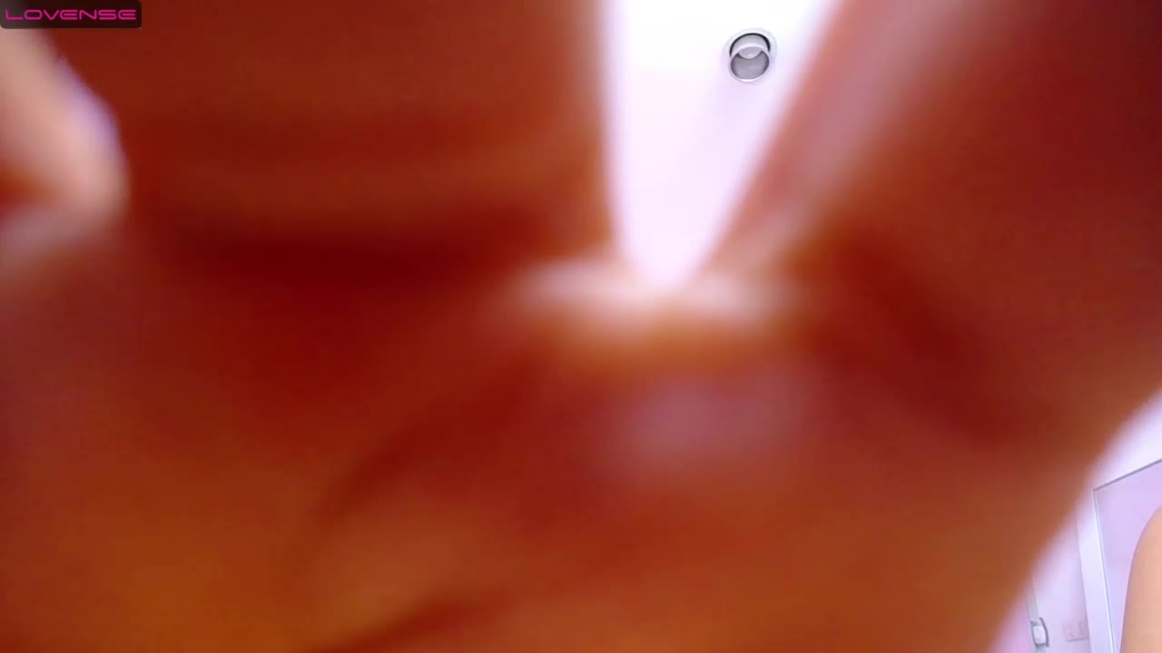 sucking your big dick - video od modelky/modela slutty_hotwife