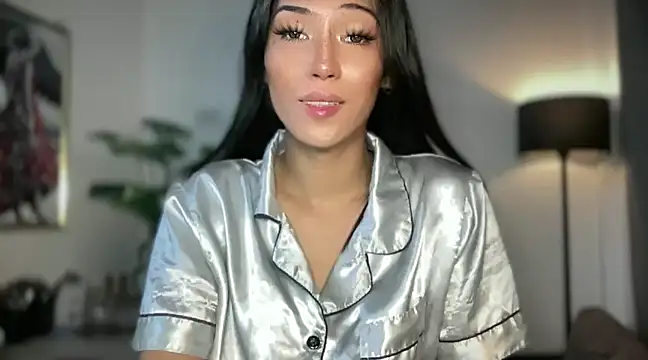 HUGE LOADS - vidéo du modèle de showcams Belle_Sinclair