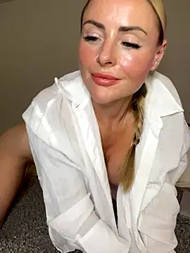 suck and anal - video by EmaSalis cam model