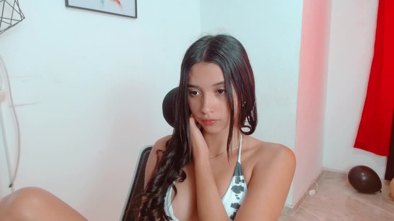 ♥ - video by karla_hot_02 cam model