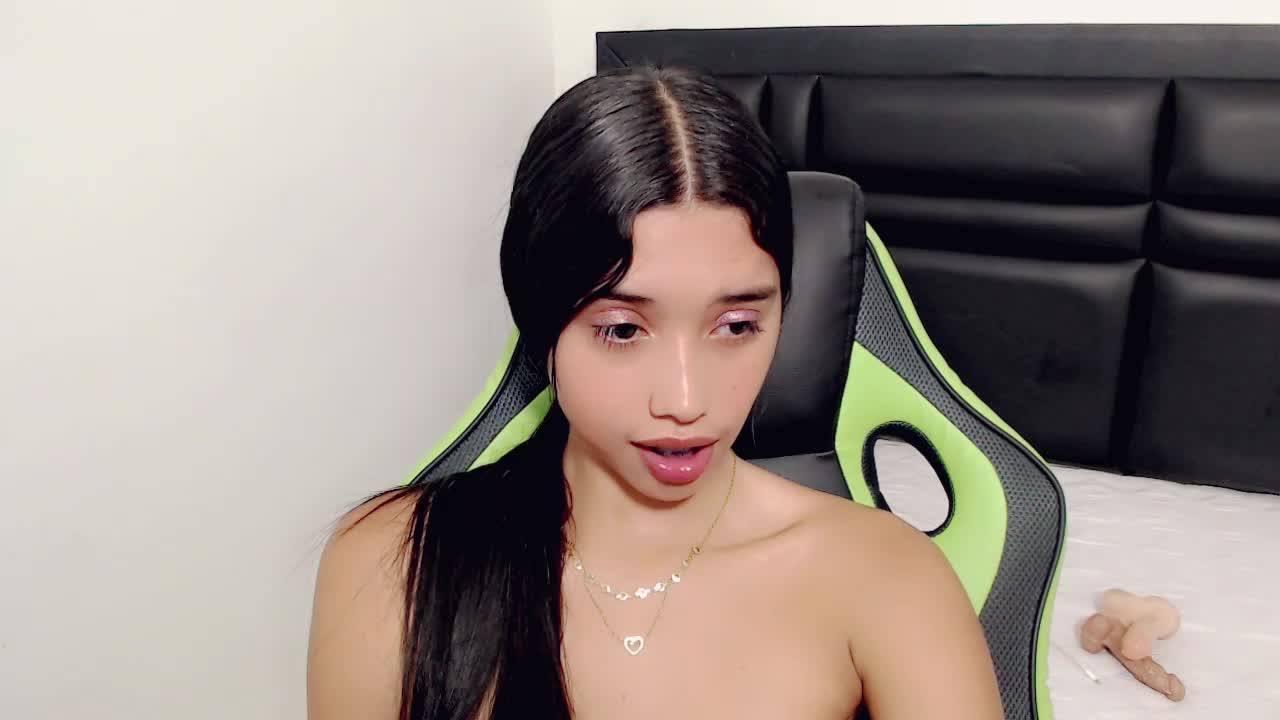 [4 Jul 15:28] Private Show - video by karla_hot_02 cam model