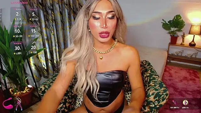 [16 Jun 01:46] Private Show - MissVeraa adlı kamera modelinin videosu