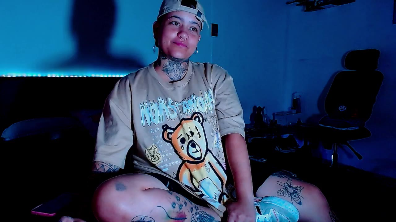 [27 Feb 23:43] Private Show – video af Techno_420_ cam-model