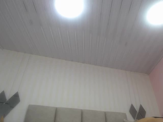 [7 Mar 05:45] Private Show - vídeo de la modelo de cam Ebonny_olsson