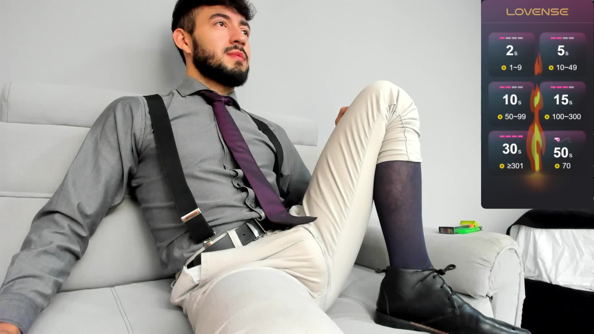 CUM over pussy toy and eat it - βίντεο μοντέλου MarkWalker__