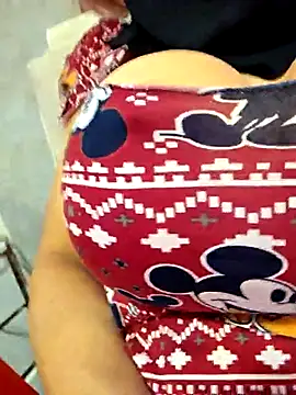 [12 Dec 23:42] Private Show - vídeo de la modelo de cam malak_spicy