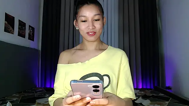 [21 Jan 07:27] Private Show - clip cu FuckDoll_Nathalie model videochat