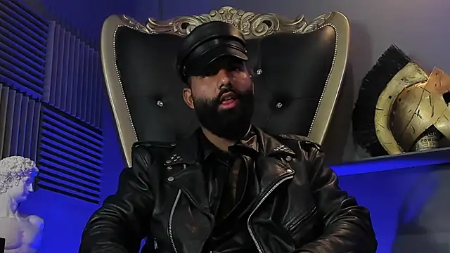 enjoying my fullleather — filmik BeardAndrew, modela(-lki) na kamerkach