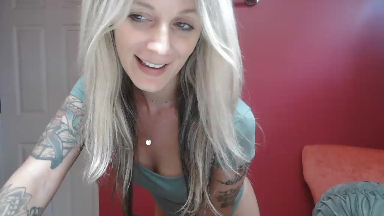 [7 Oct 12:44] Private Show - video by Heyitsmee33 cam model