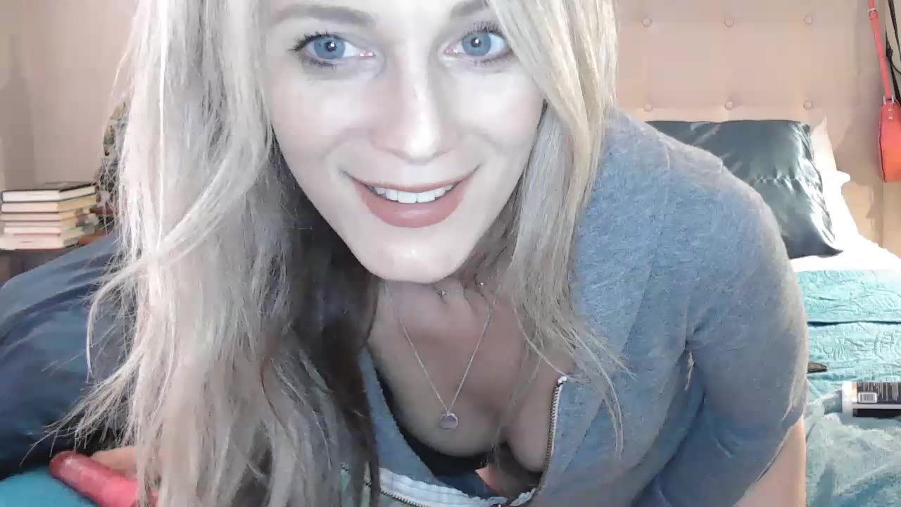 [13 May 11:11] Private Show - video by Heyitsmee33 cam model