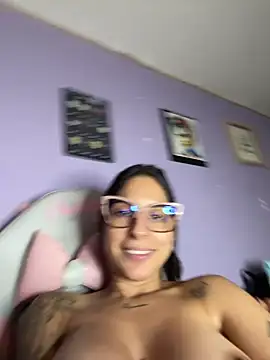squirt show – video od webkamerové modelky charlotte_stevenss_