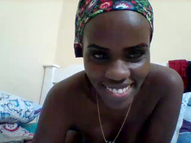 [15 Oct 19:18] Private Show - video di sexydarl modella di cam