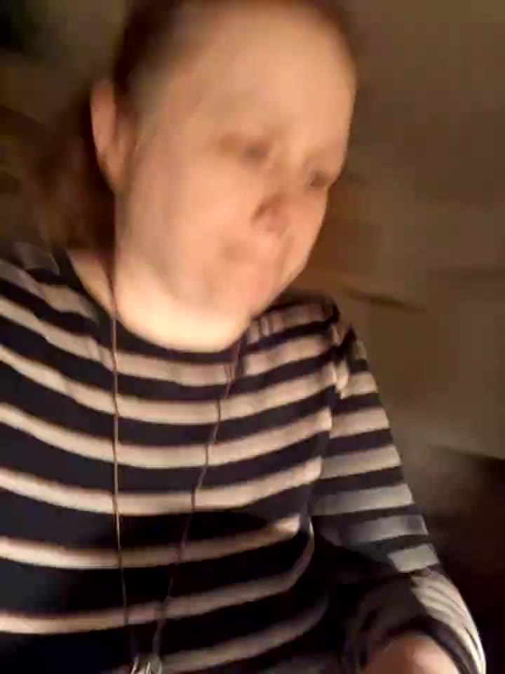 [30 Dec 19:32] Private Show - video by CitratedPaean cam model