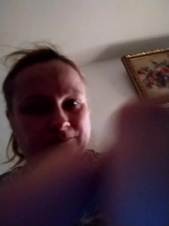 [12 Apr 22:35] Private Show - video by CitratedPaean cam model