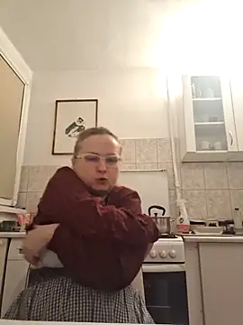 [8 Oct 02:17] Private Show – video od webkamerové modelky She-devilx