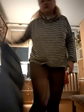 [2 Jan 23:02] Private Show – video od webkamerové modelky She-devilx