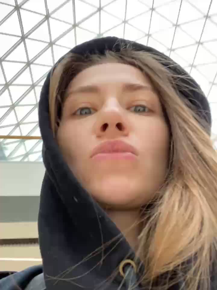 ValenciaShock's XXX Videos & Recorded Live Shows xHamsterLive