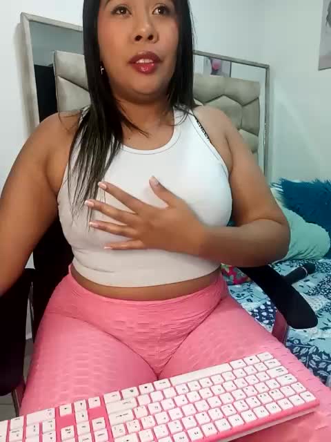 Oh My god fuck My pussy So Hot - video by patty_bersh cam model