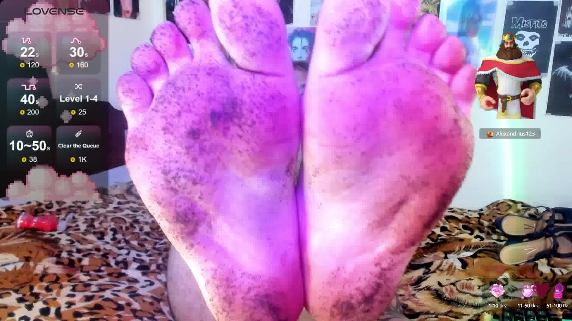show of dirty feet and hairy ass - video oleh Lexxxxx_