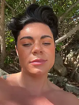 [13 May 08:44] Public sex , creampie & squirt - vídeo de la modelo de cam LukeLouHarvey