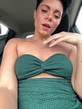 [17 Sep 13:49] Lou solo dirty talk and Pussy play - vídeo de la modelo de cam LukeLouHarvey
