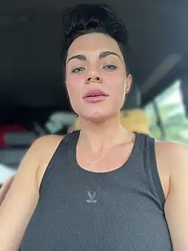 [7 Jul 11:48] Cum in mouth on road trip