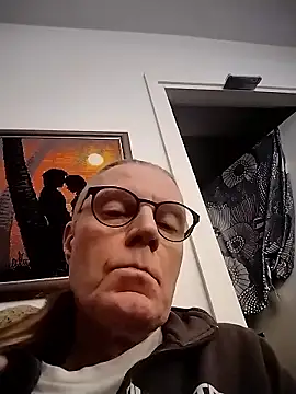 [19 Jan 18:45] Public Show - clip cu mixuman101 model videochat