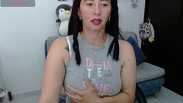 [19 Jul 16:21] Private Show - vídeo de sara_hott_1