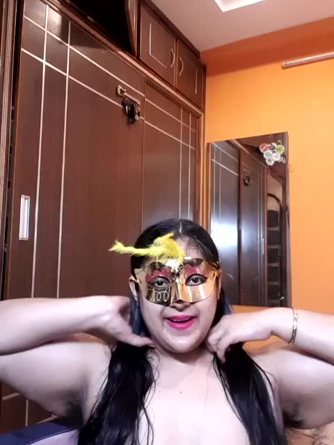 [22 Nov 11:40] Private Show - Dancing －カメラキャストのAgniPriyaの動画