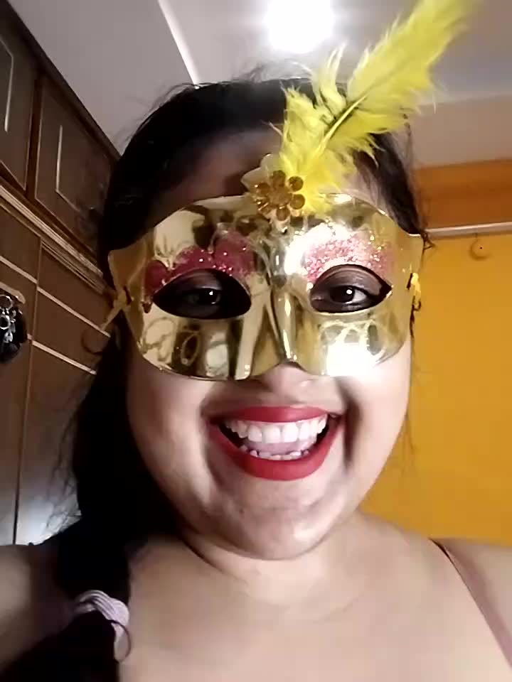 [30 Nov 04:30] Private Show－カメラキャストのAgniPriyaの動画