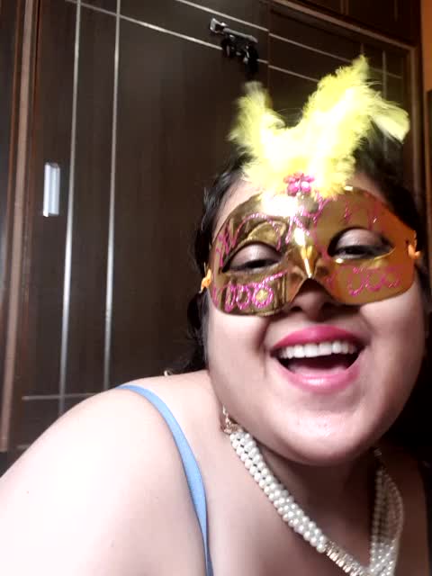 [30 Nov 20:33] Private Show－カメラキャストのAgniPriyaの動画