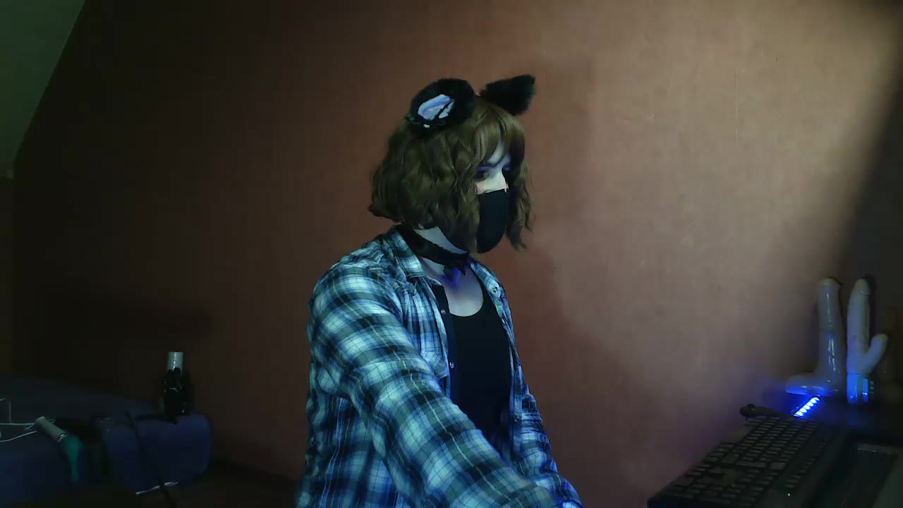 Dildo and vibrator - Vídeo de Ginny-the-bdsm-nympho, modelo de vídeos