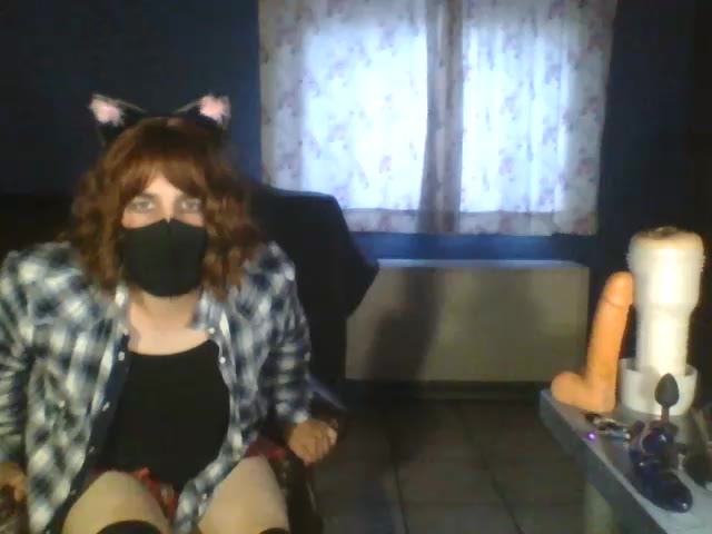 [12 Sep 20:00] Private Show - Vídeo de Ginny-the-bdsm-nympho, modelo de vídeos